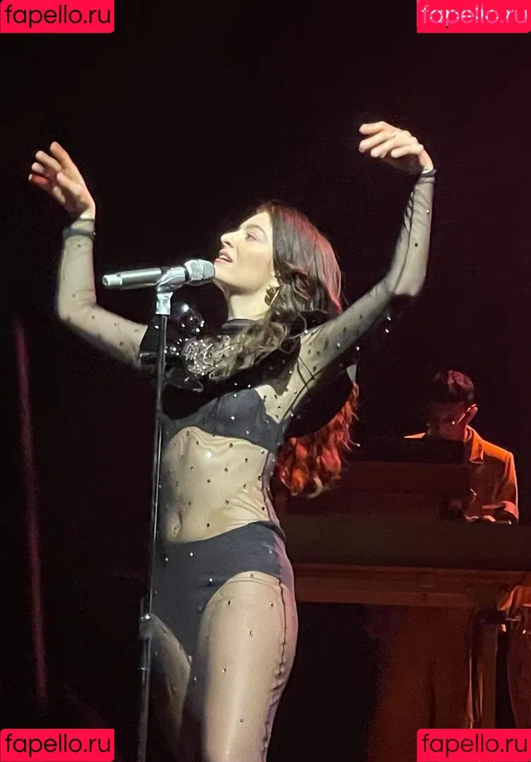 Lorde Onlyfans Photo Gallery 