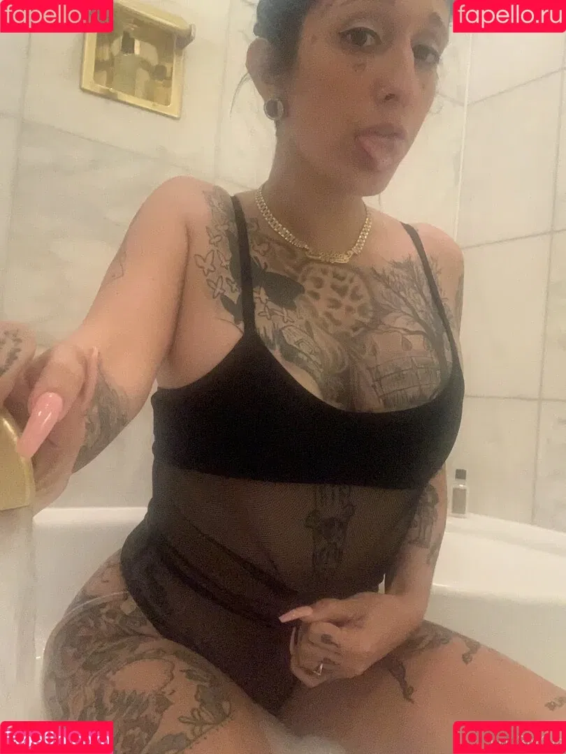 lovelygia Onlyfans Photo Gallery 