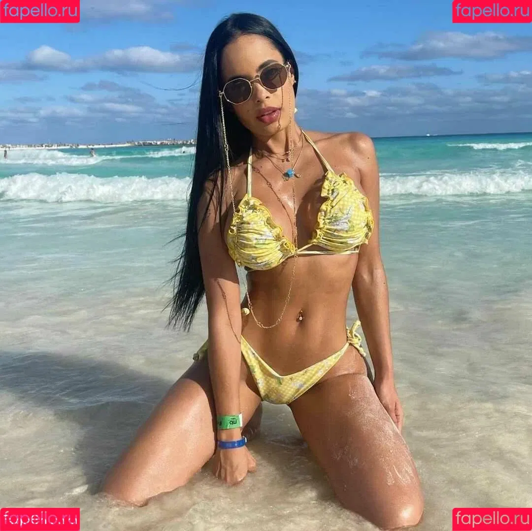 Mariell Andreina Onlyfans Photo Gallery 