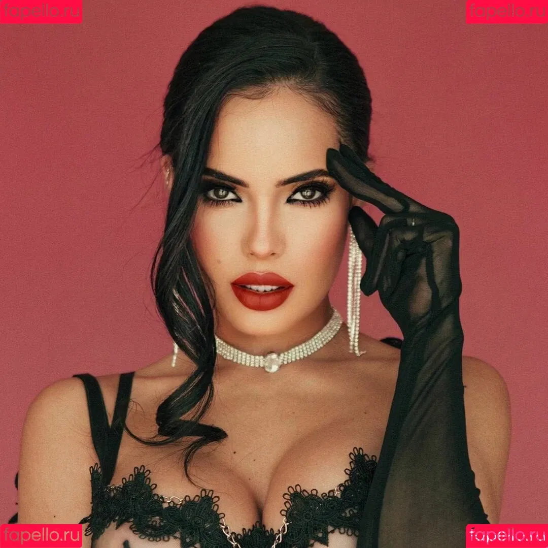 Mariell Andreina Onlyfans Photo Gallery 