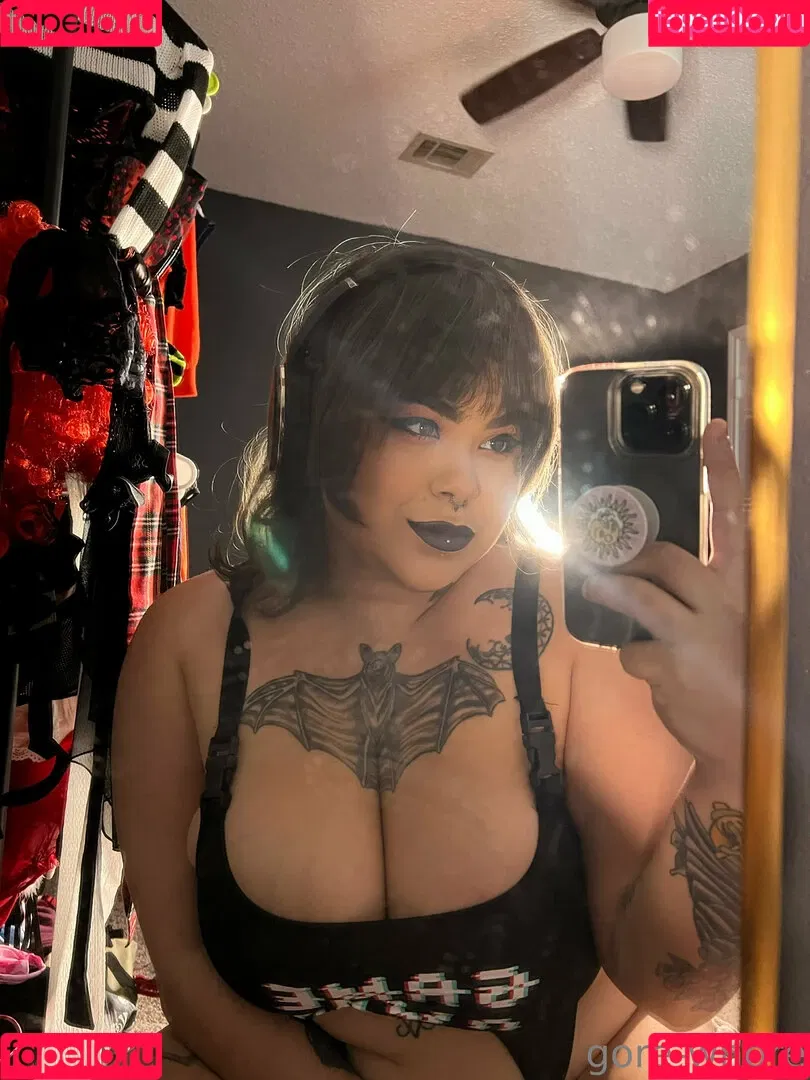 gore-whore Onlyfans Photo Gallery 