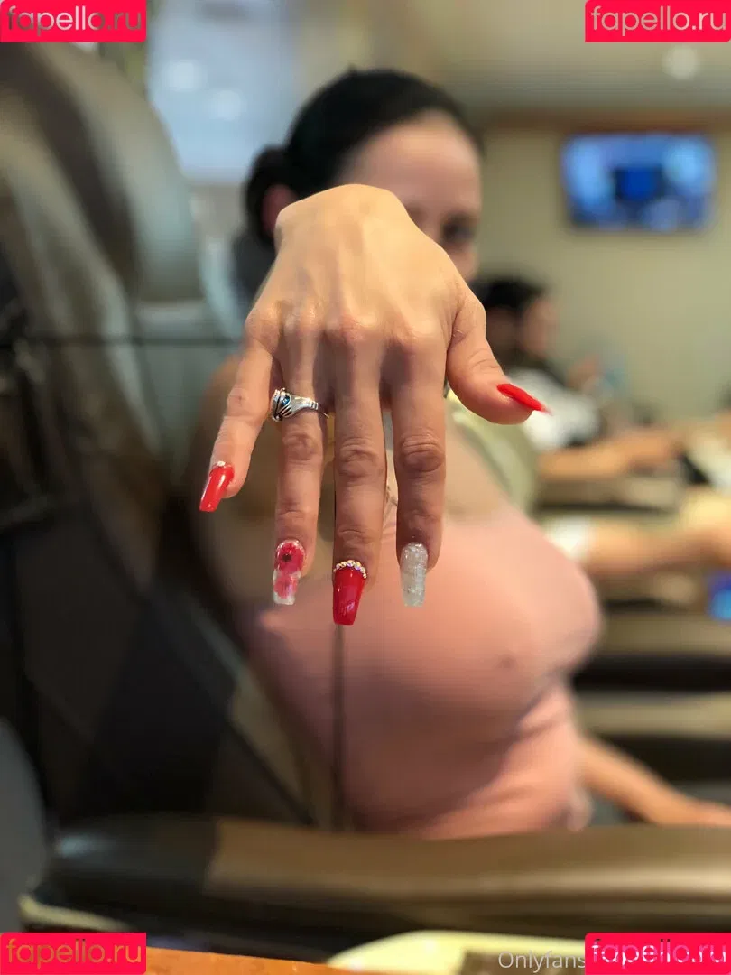yusimee Onlyfans Photo Gallery 