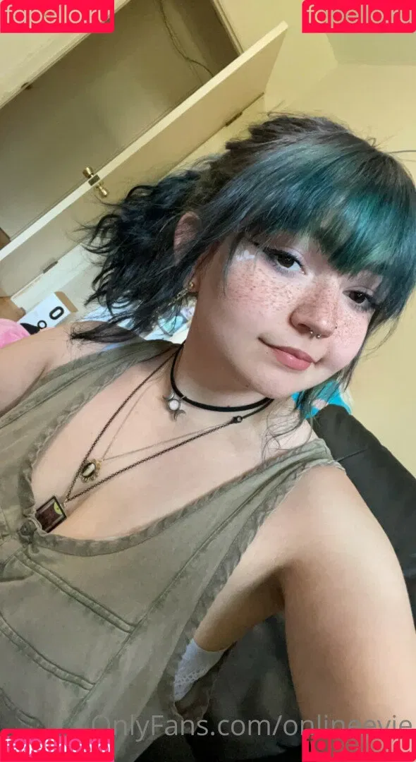 onlineevie Onlyfans Photo Gallery 