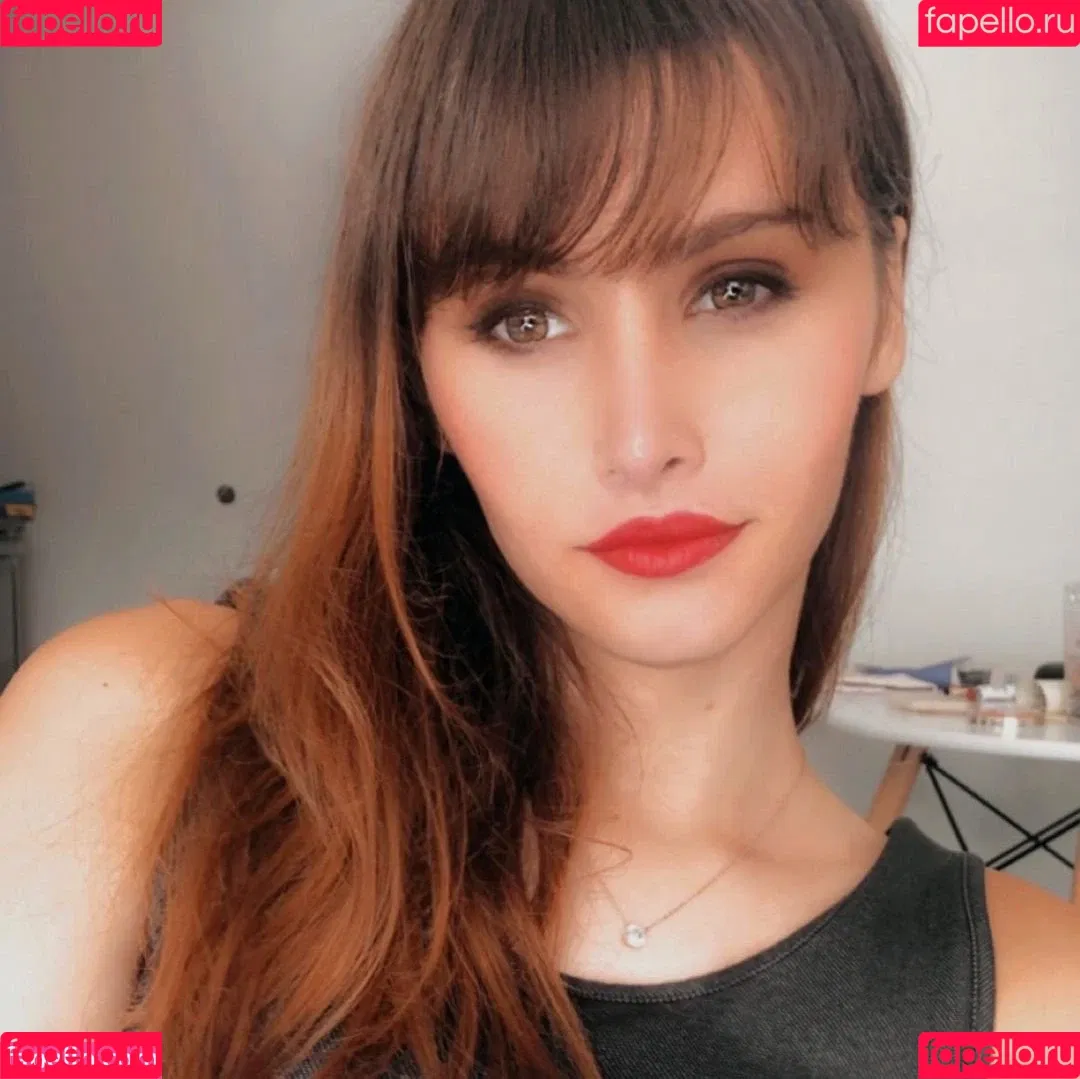 Saska Sage Onlyfans Photo Gallery 