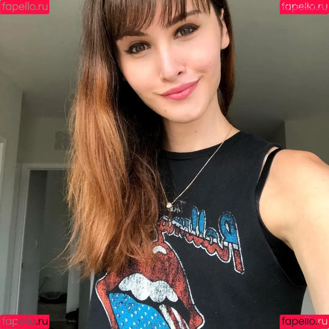 Saska Sage Onlyfans Photo Gallery 