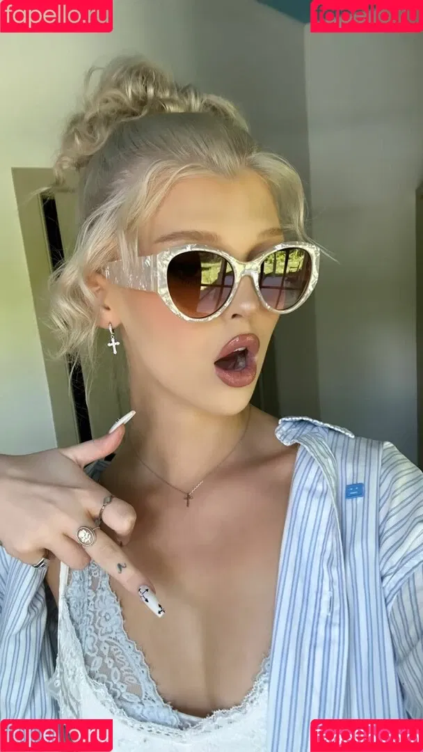 Loren Gray Onlyfans Photo Gallery 