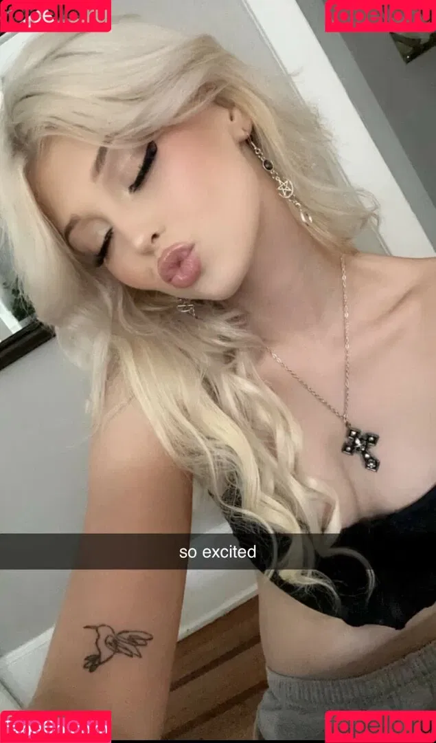 Loren Gray Onlyfans Photo Gallery 