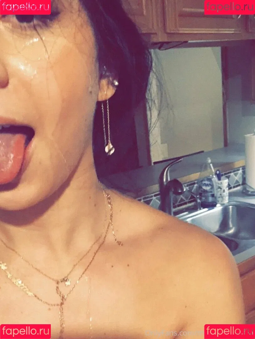Mathema Kitten Onlyfans Photo Gallery 