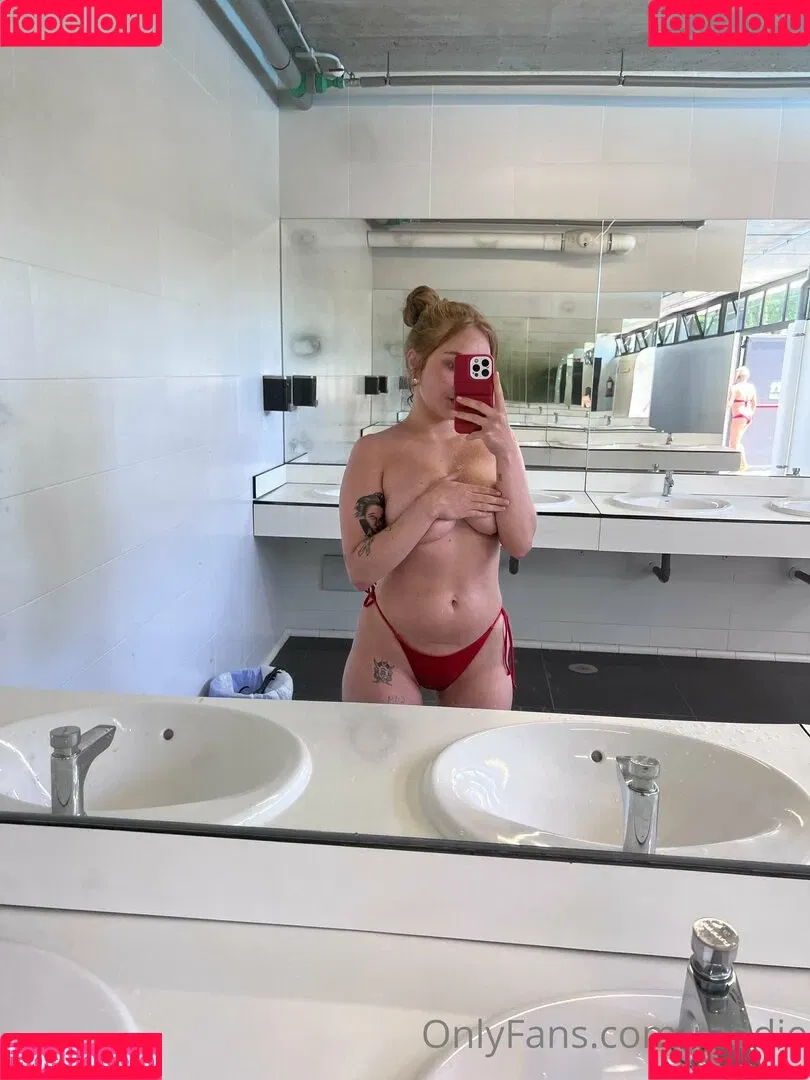 raddie Onlyfans Photo Gallery 