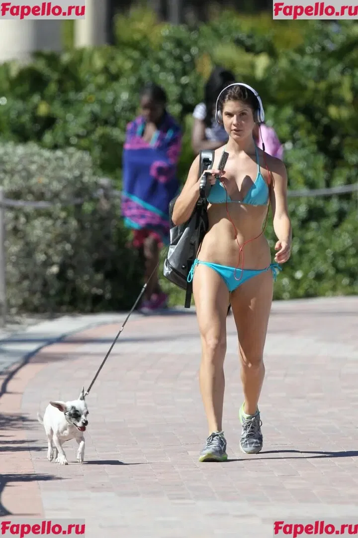 Amanda Cerny Onlyfans Photo Gallery 