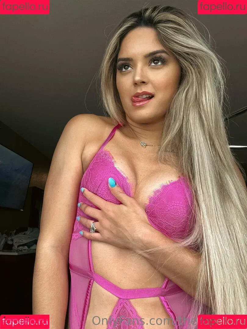 Tay Conti Onlyfans Photo Gallery 