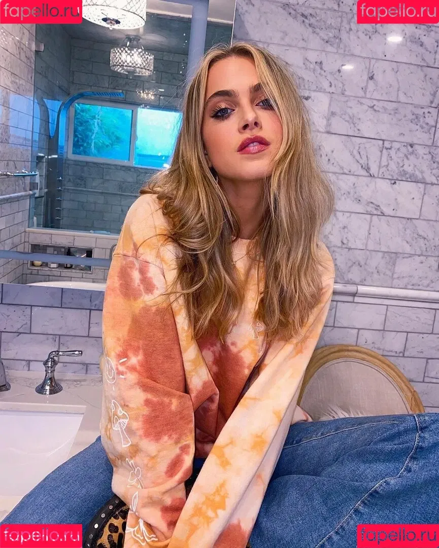 Anne Winters Onlyfans Photo Gallery 