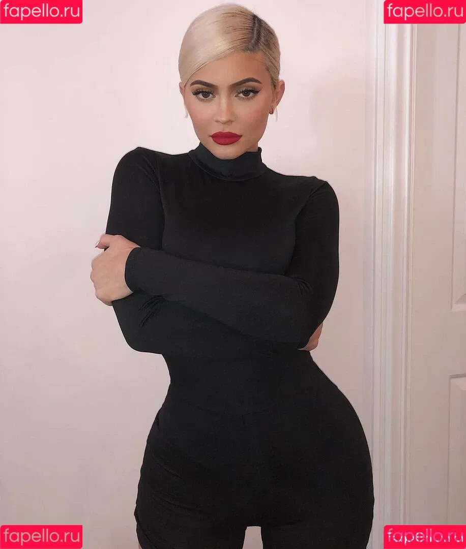 Kylie Jenner Onlyfans Photo Gallery 