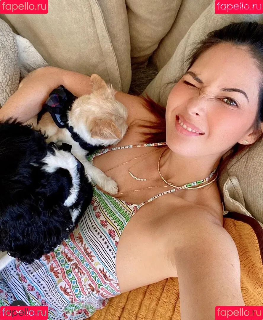 Olivia Munn Onlyfans Photo Gallery 