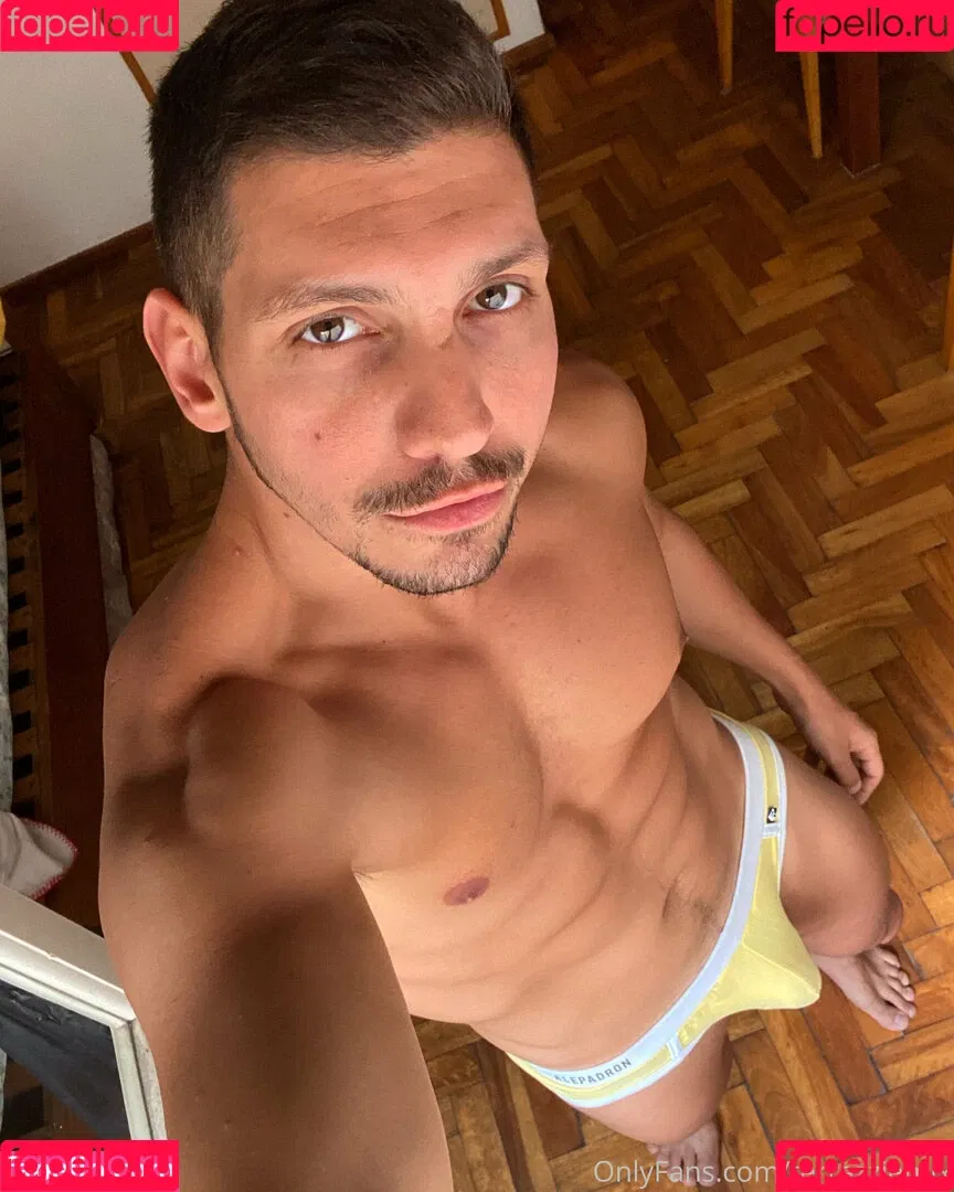 emiliano_terra Onlyfans Photo Gallery 