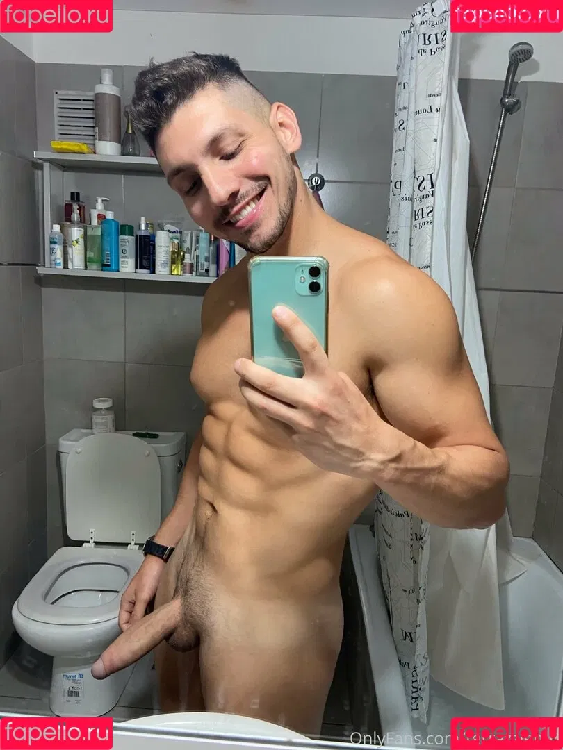emiliano_terra Onlyfans Photo Gallery 