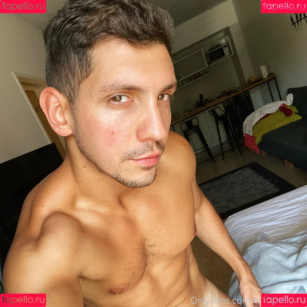 emiliano_terra Onlyfans Photo Gallery 