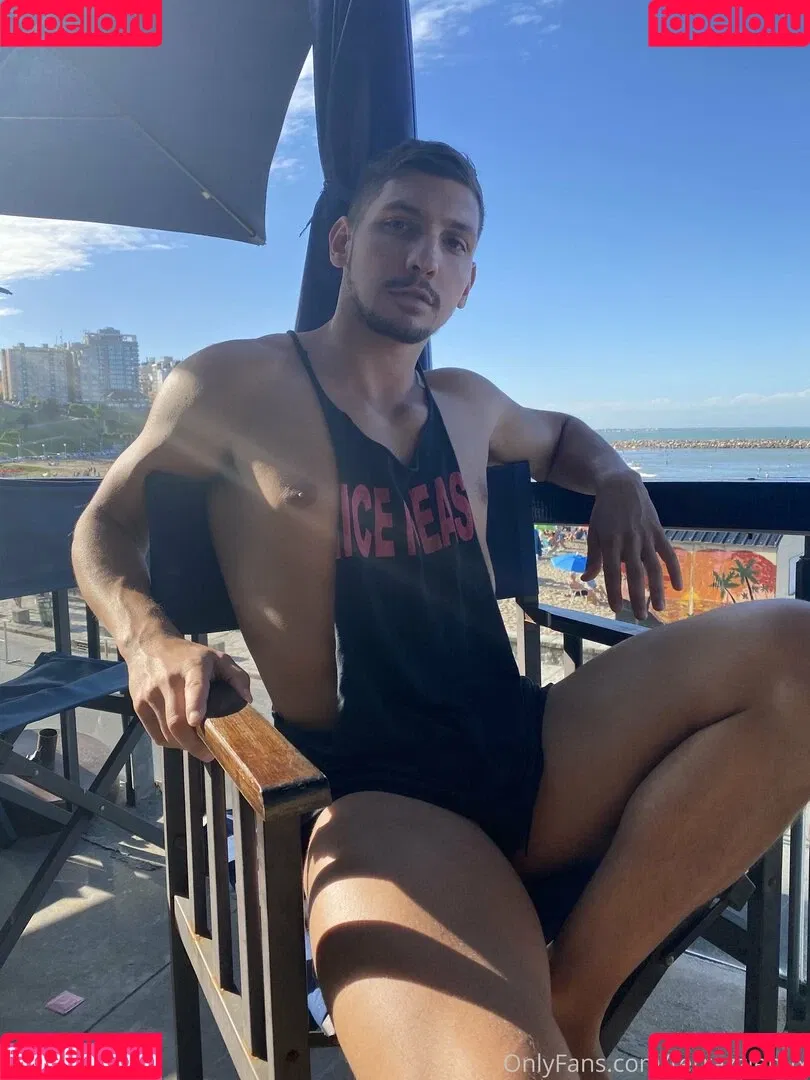 emiliano_terra Onlyfans Photo Gallery 