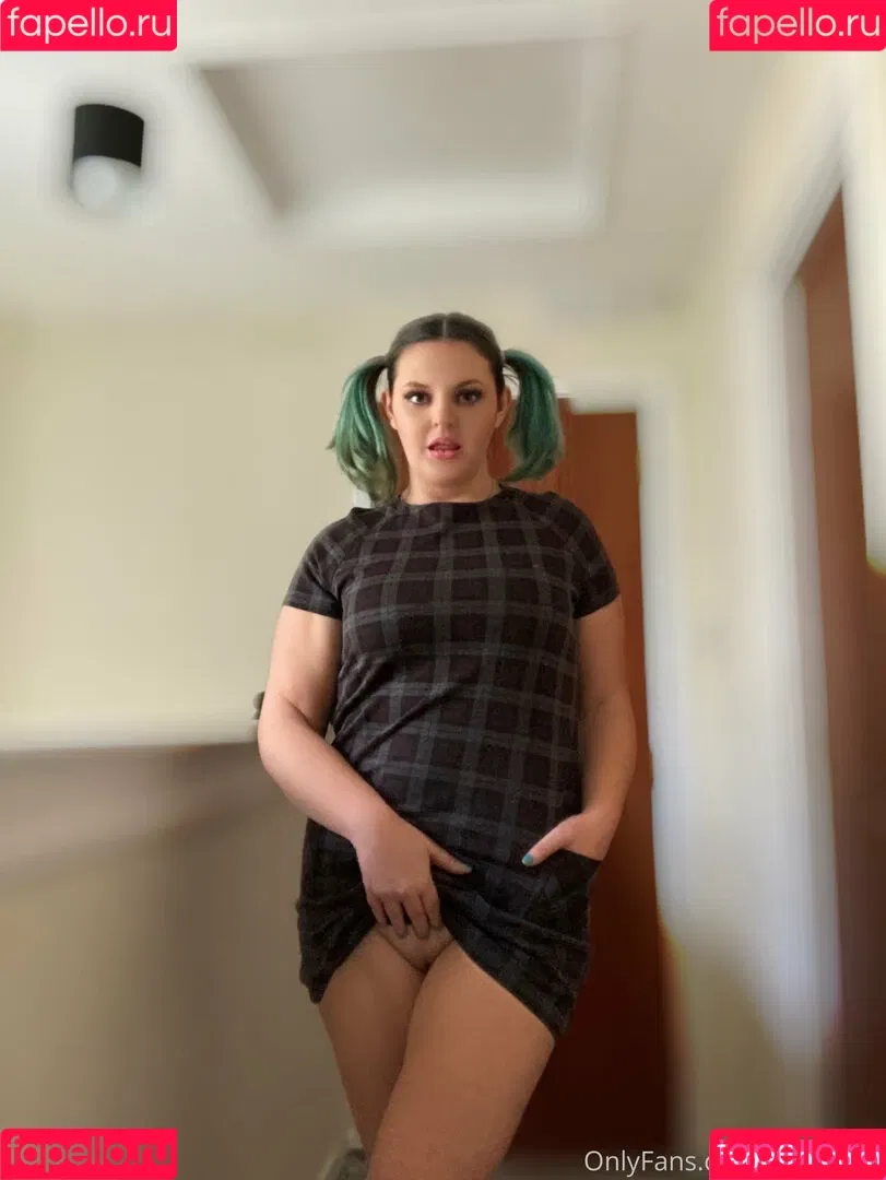 daizeeblu Onlyfans Photo Gallery 