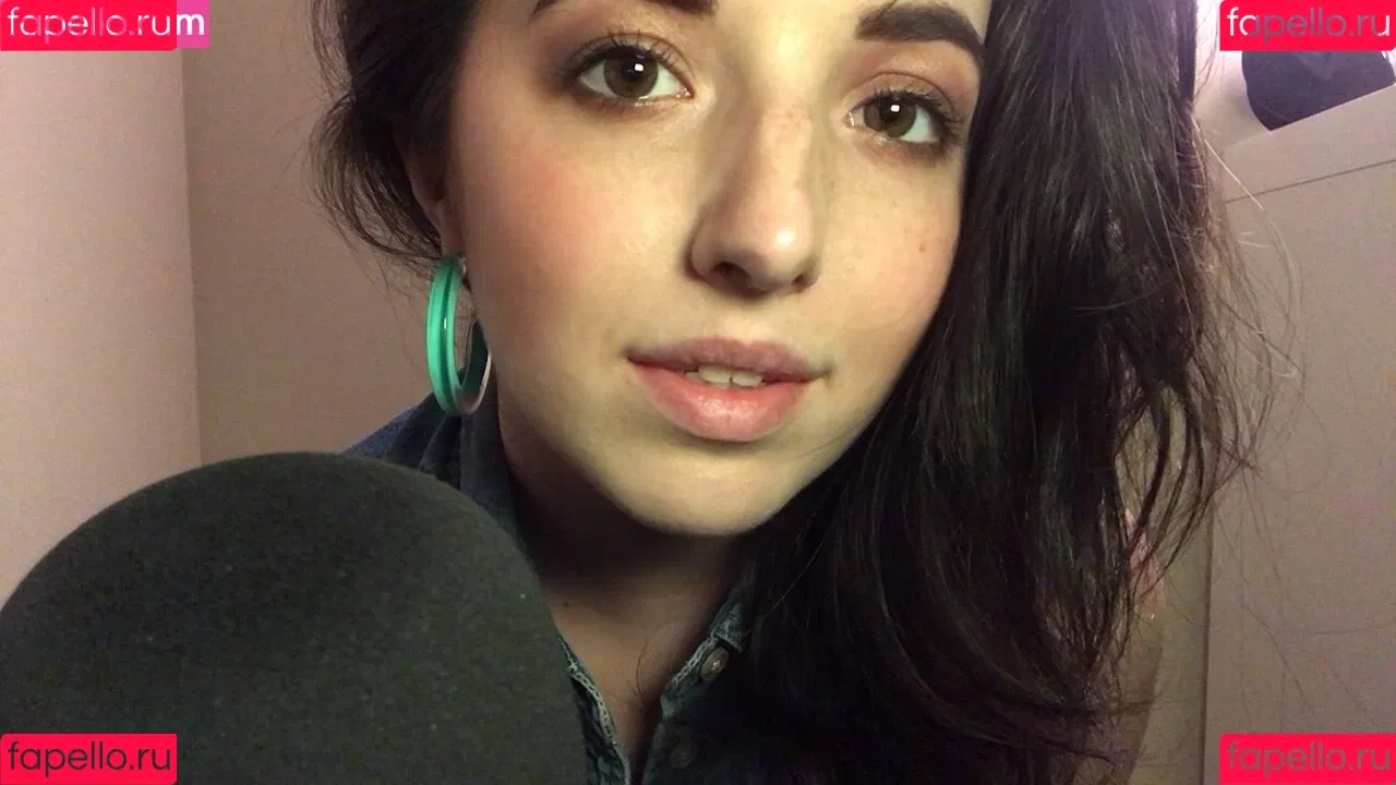 Slight Sounds ASMR Onlyfans Photo Gallery 