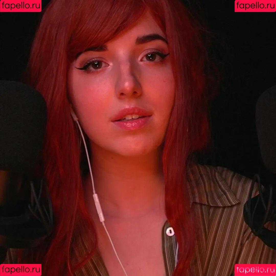 Slight Sounds ASMR Onlyfans Photo Gallery 