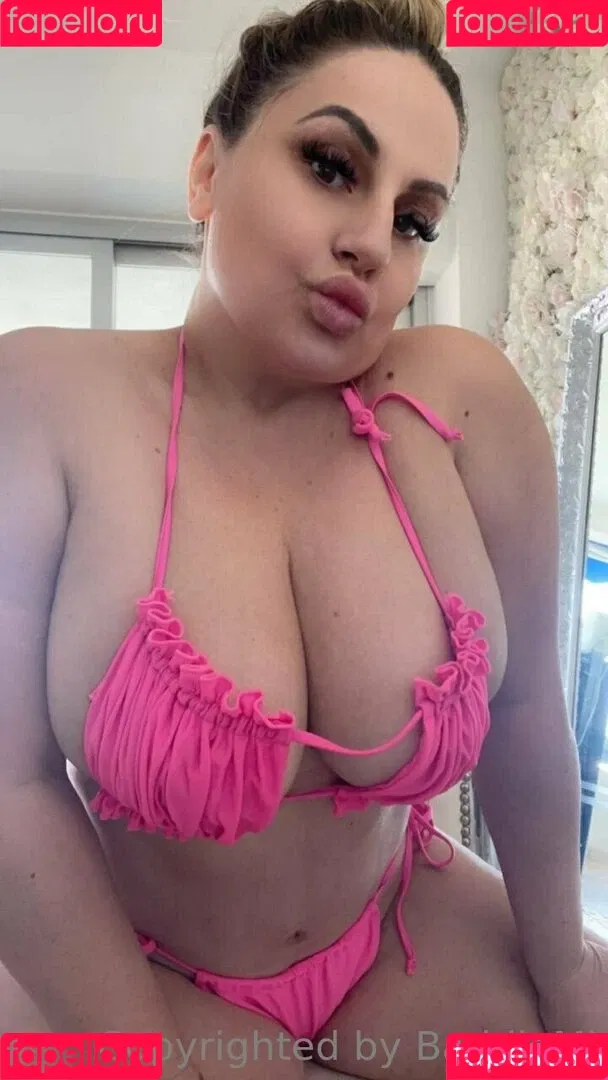 baddiemi Onlyfans Photo Gallery 