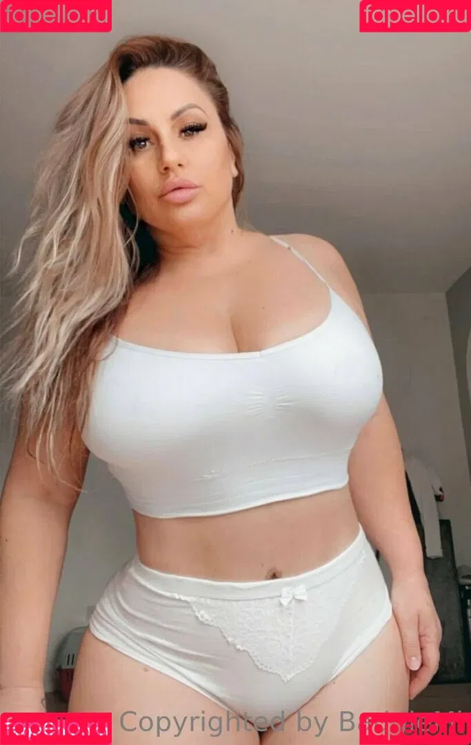 baddiemi Onlyfans Photo Gallery 