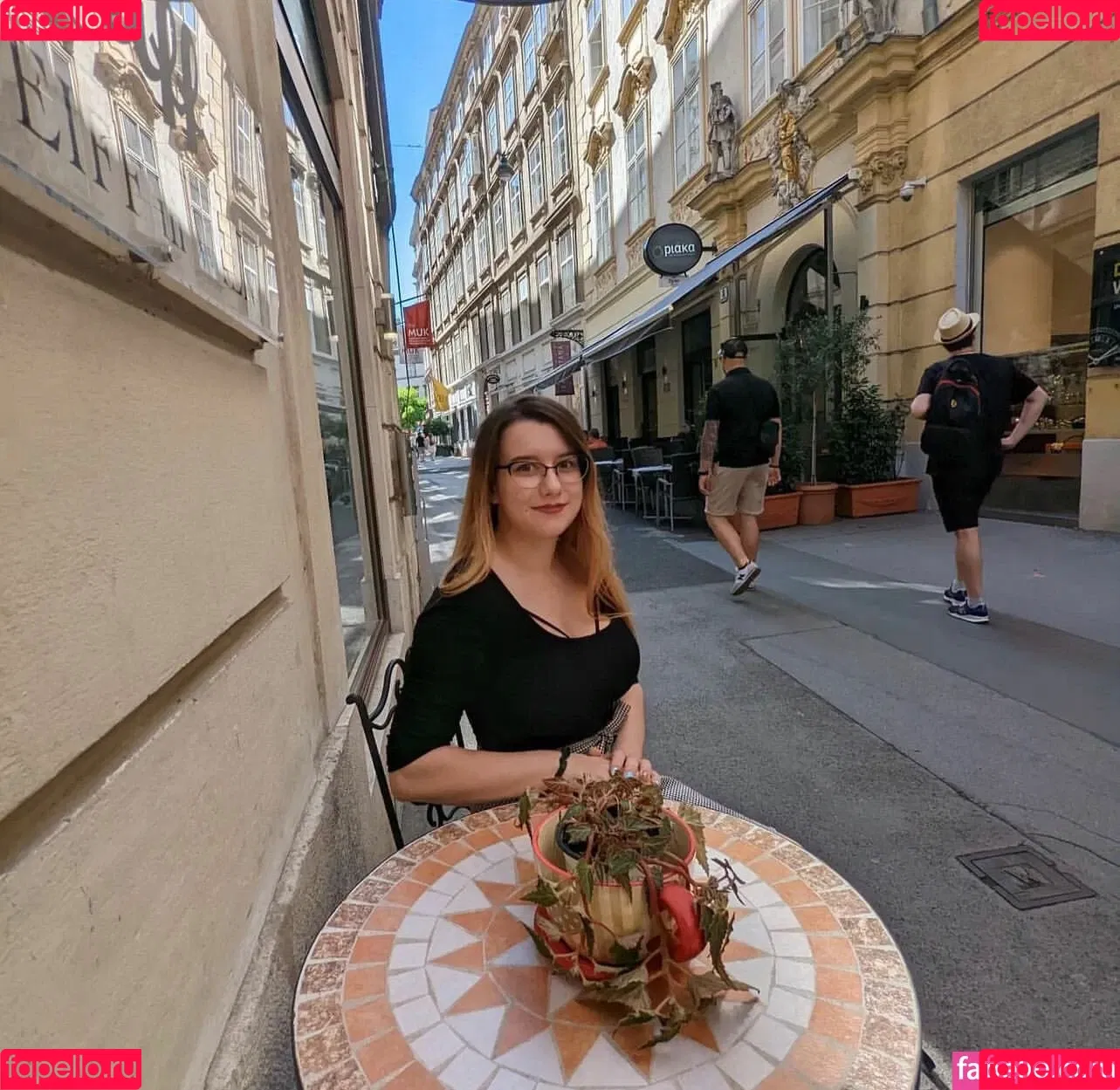 delimbre Onlyfans Photo Gallery 