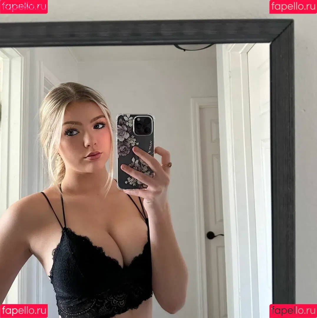 Hailey Sigmond Onlyfans Photo Gallery 