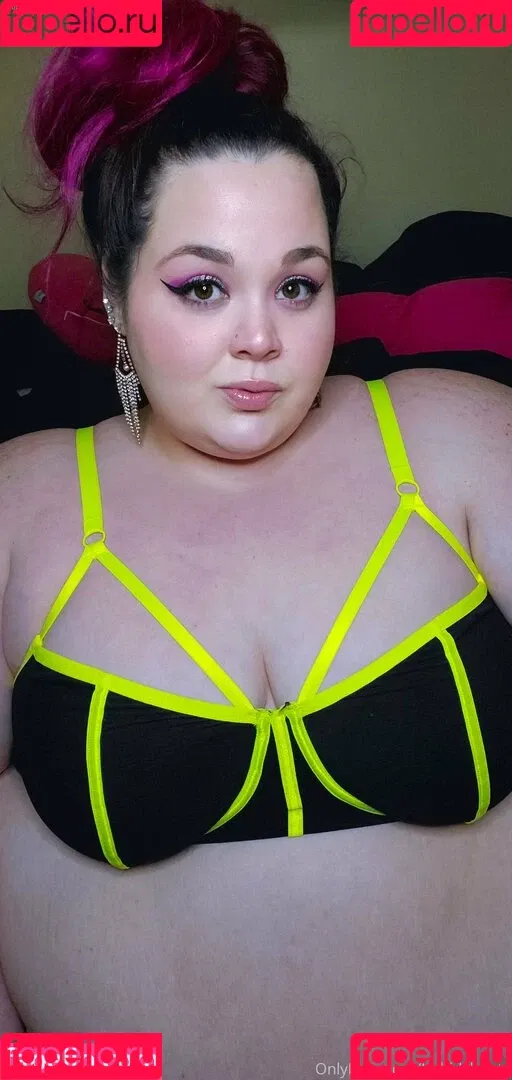 bubblybooty Onlyfans Photo Gallery 