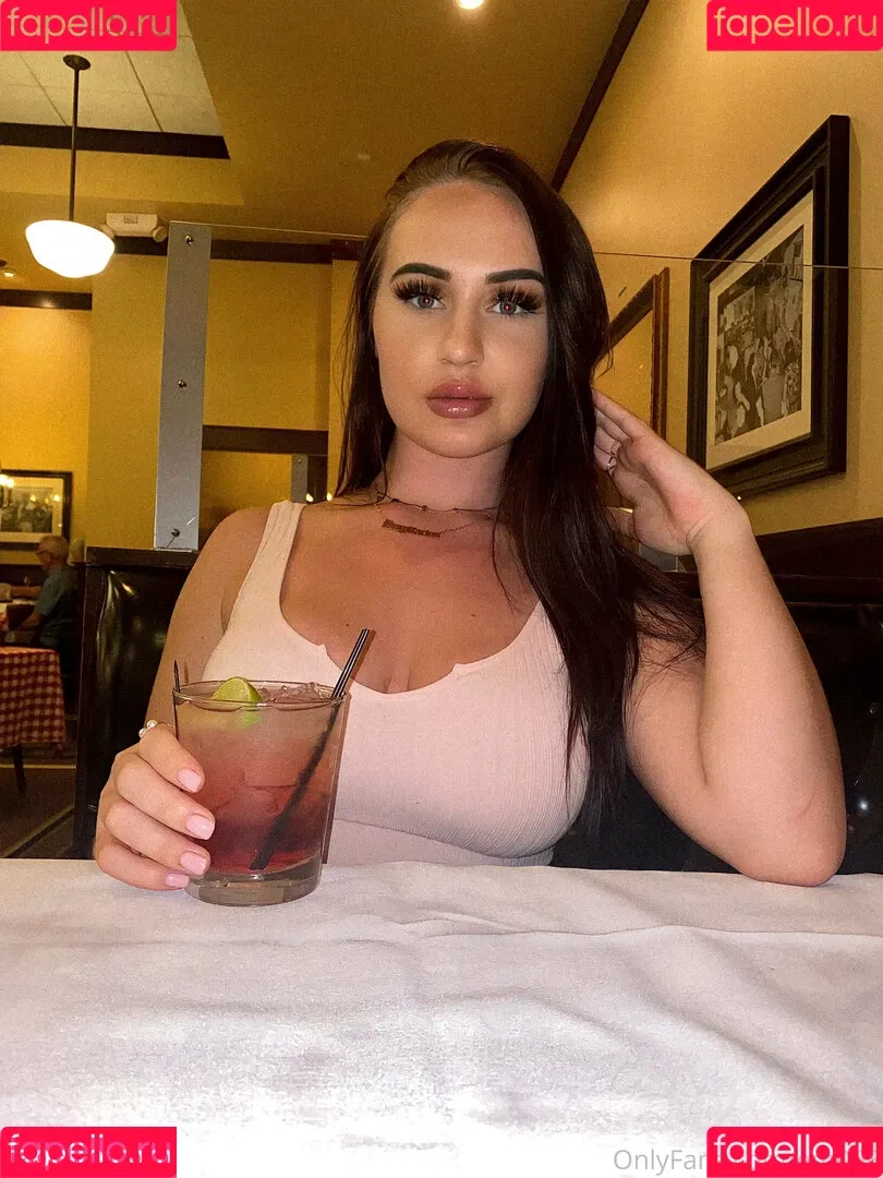 em098 Onlyfans Photo Gallery 