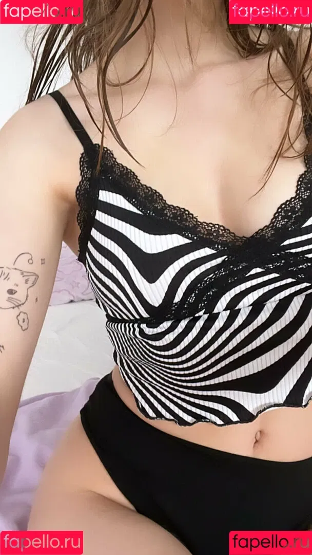 Emily Asmr Onlyfans Photo Gallery 