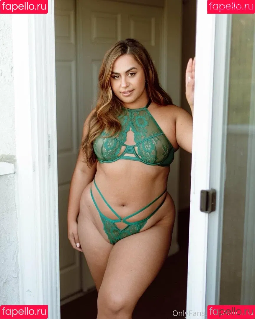 ayeshax Onlyfans Photo Gallery 