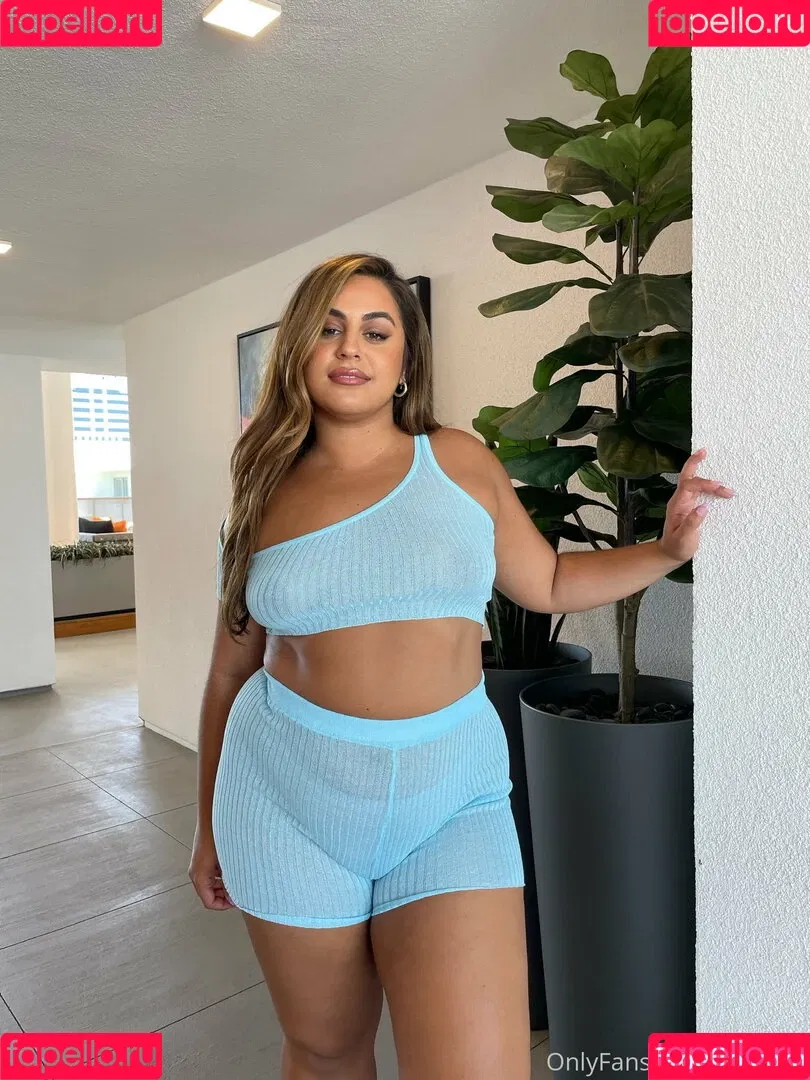 ayeshax Onlyfans Photo Gallery 