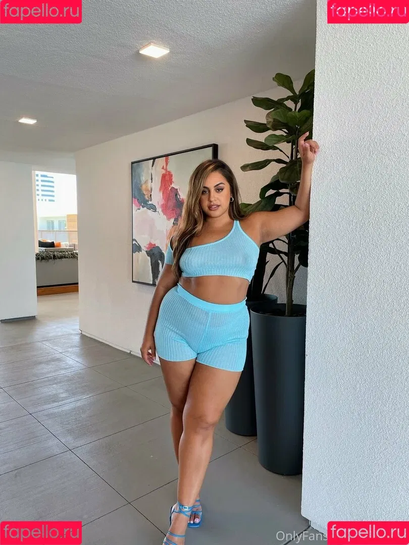 ayeshax Onlyfans Photo Gallery 