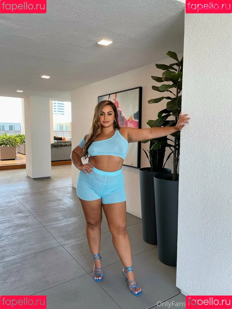 ayeshax Onlyfans Photo Gallery 