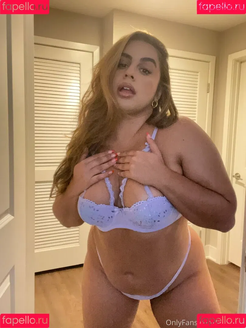 ayeshax Onlyfans Photo Gallery 