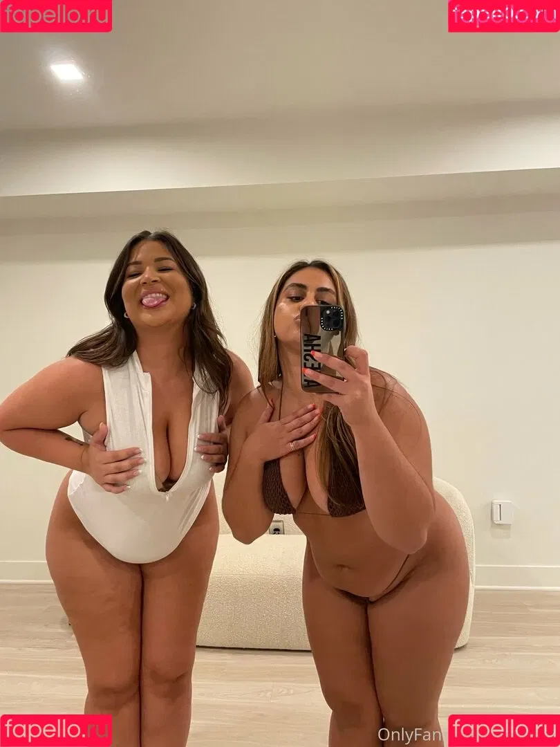 ayeshax Onlyfans Photo Gallery 