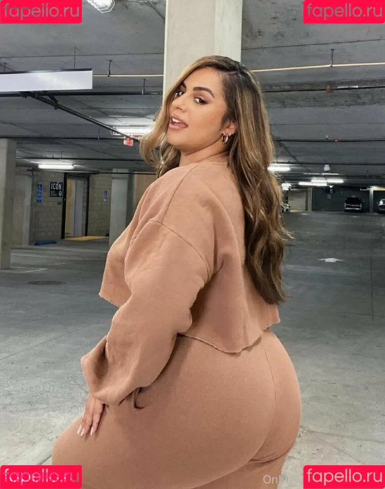ayeshax Onlyfans Photo Gallery 