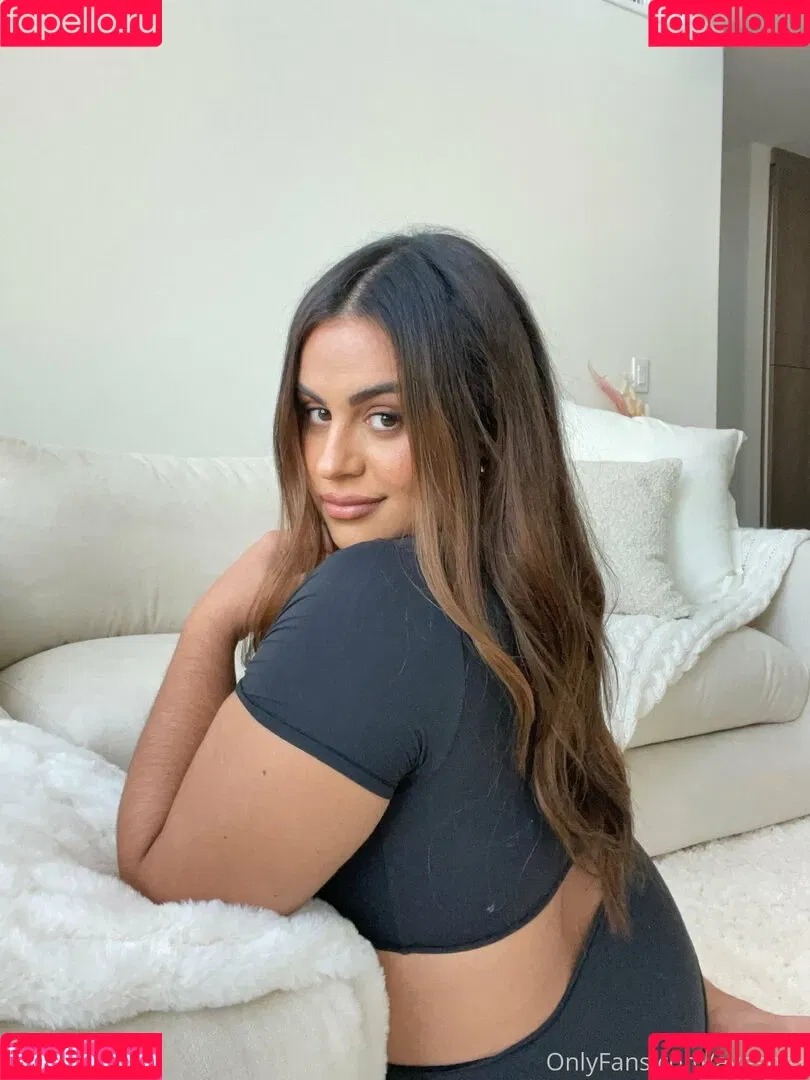 ayeshax Onlyfans Photo Gallery 