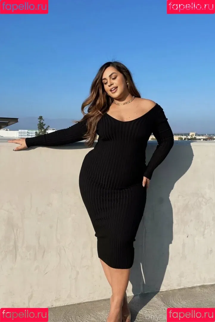 ayeshax Onlyfans Photo Gallery 