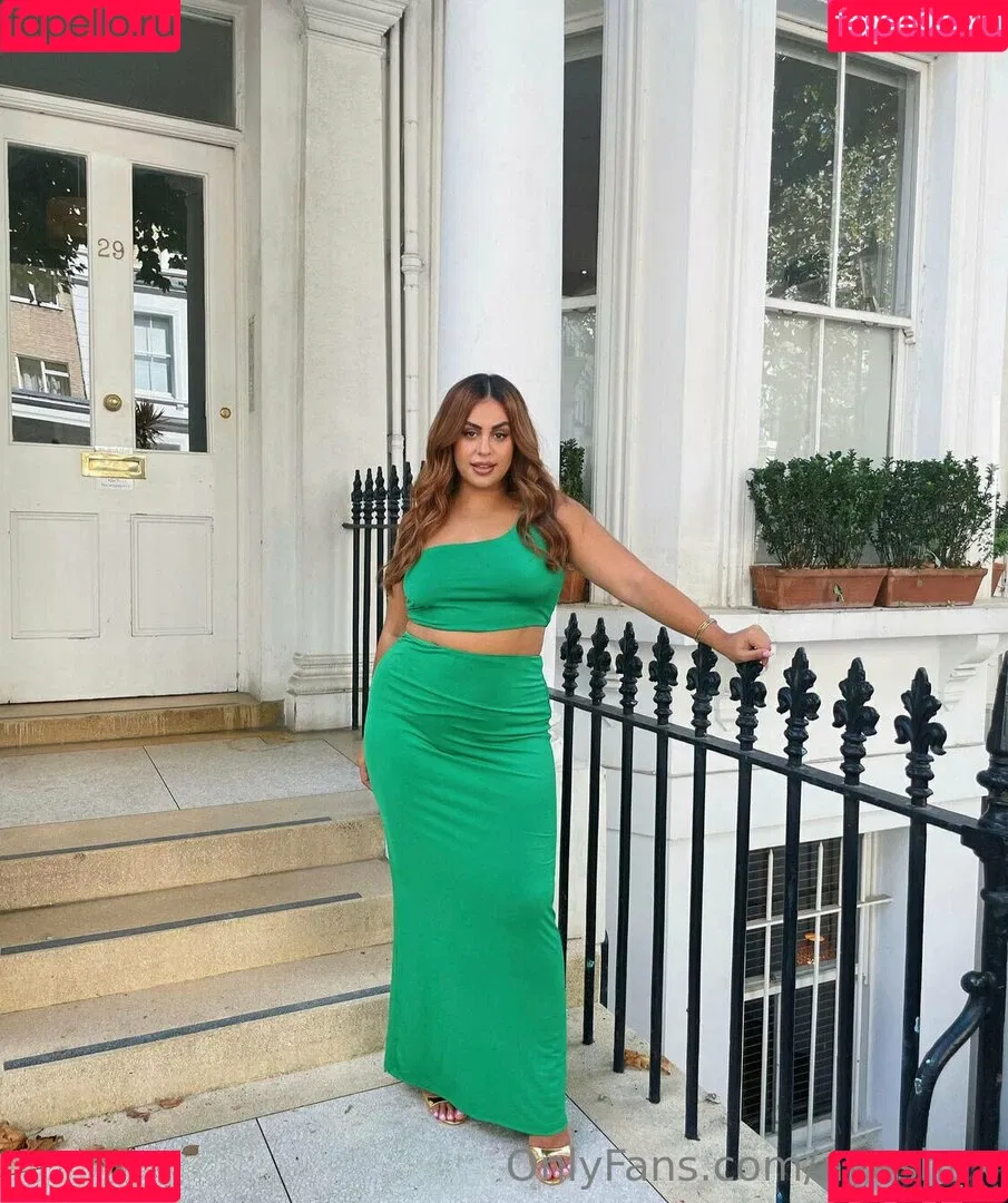 ayeshax Onlyfans Photo Gallery 