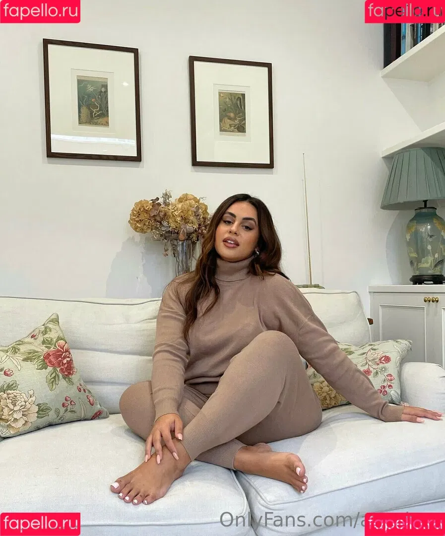 ayeshax Onlyfans Photo Gallery 