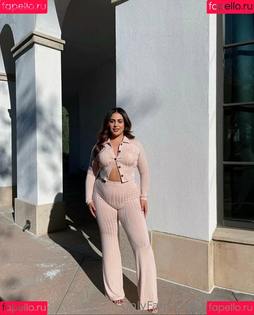 ayeshax Onlyfans Photo Gallery 