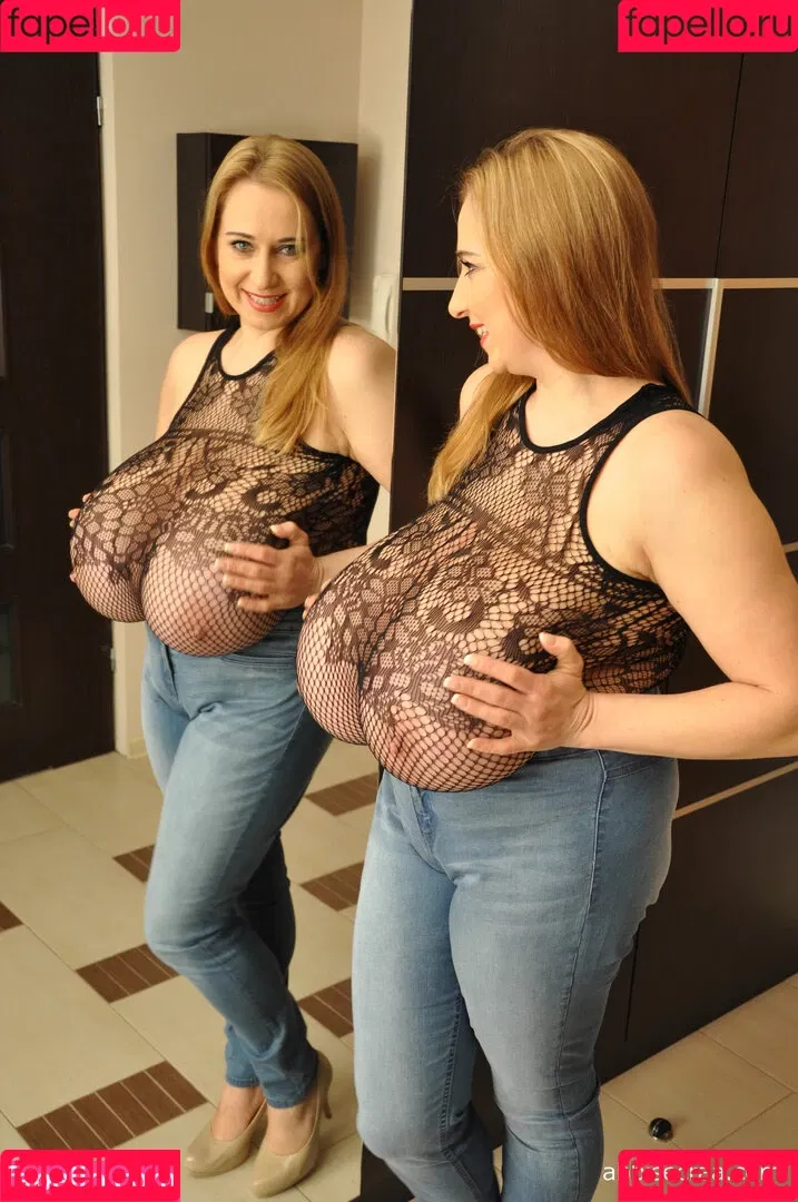 Abbi Secraa Onlyfans Photo Gallery 