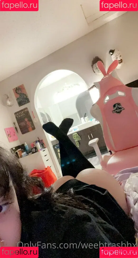 weebtrashhx Onlyfans Photo Gallery 