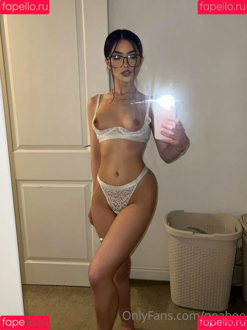 Peaboo Onlyfans Photo Gallery 