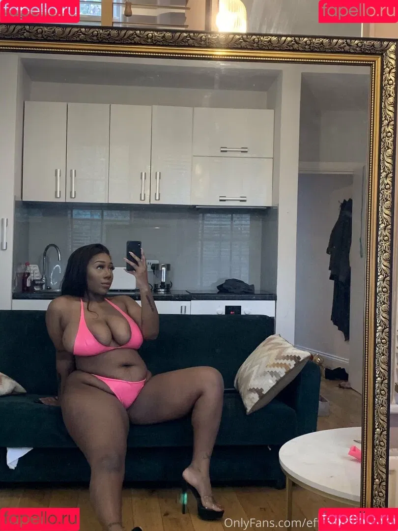 effyflamelondon Onlyfans Photo Gallery 