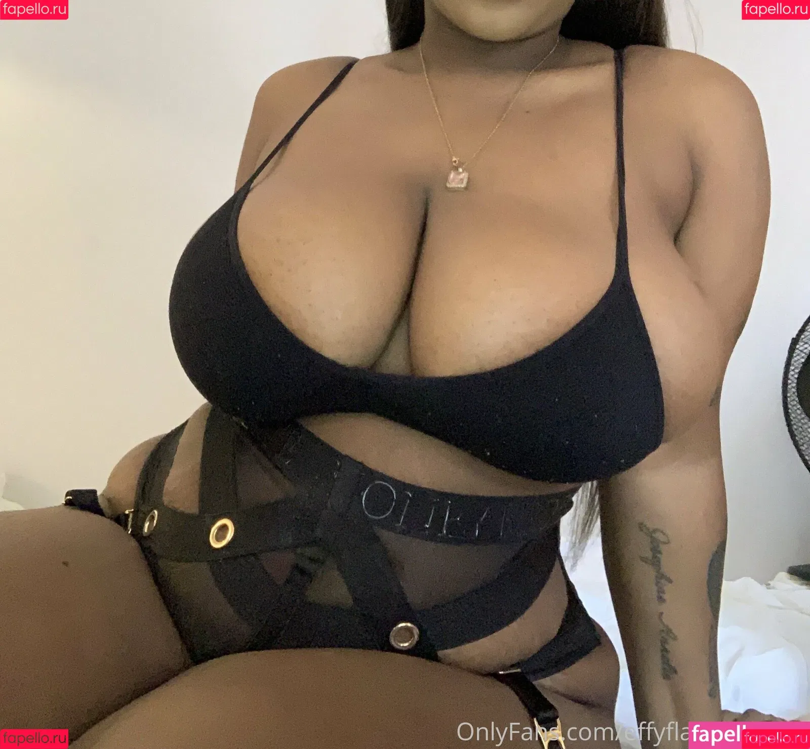 effyflamelondon Onlyfans Photo Gallery 