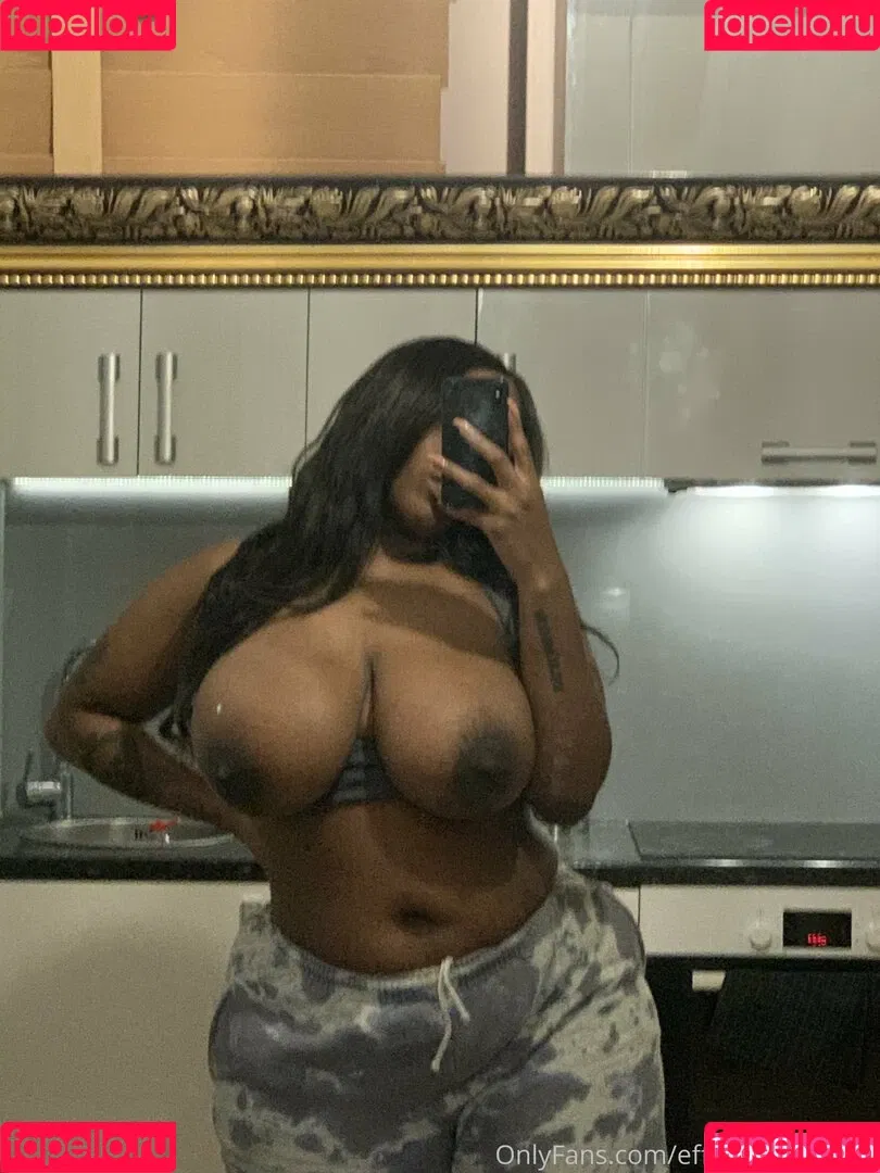 effyflamelondon Onlyfans Photo Gallery 